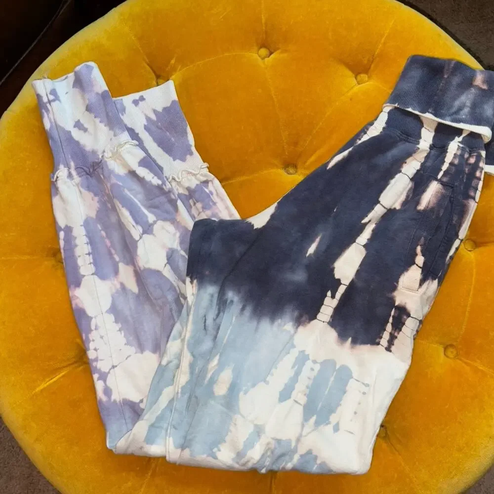 Young Fabulous & Broke Tie Dye Jogger Pants Size Medium Blue Purple Lounge